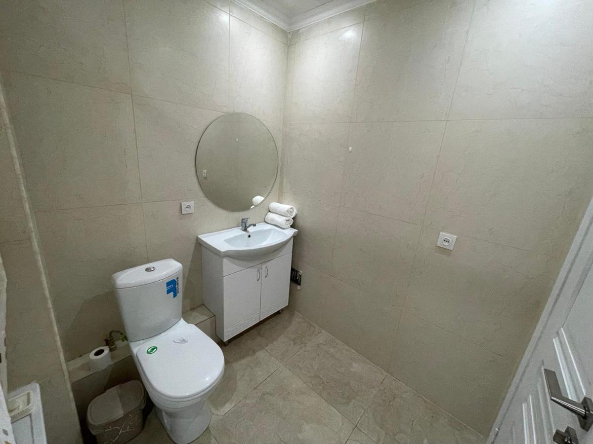 Apartment In Алмати Екстер'єр фото